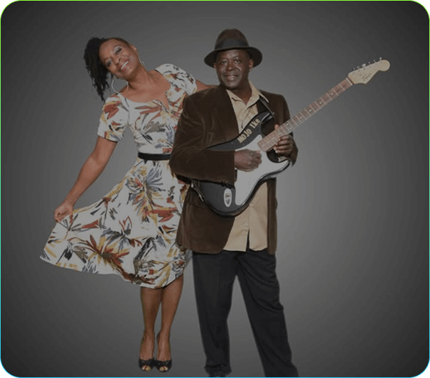 IKE & VAL WOODS